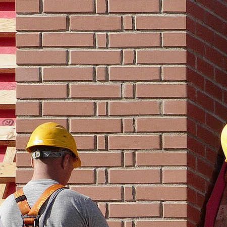 lead roofer portrait with hard hat